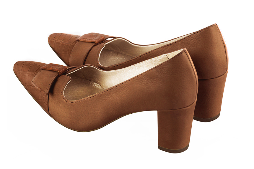 Caramel brown women's dress pumps, with a knot on the front. Tapered toe. Medium block heels. Rear view - Florence KOOIJMAN